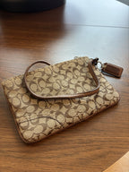 COACH Designer Tan Brown Signature Wristlet Zip Pouch Wallet Leather (org $75)