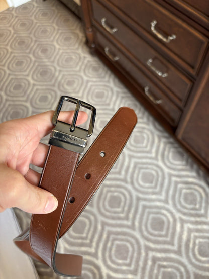 Designer COACH Belt Gun Metal Buckle Mahogany Brown Leather Cut 32 (org $175) ￼