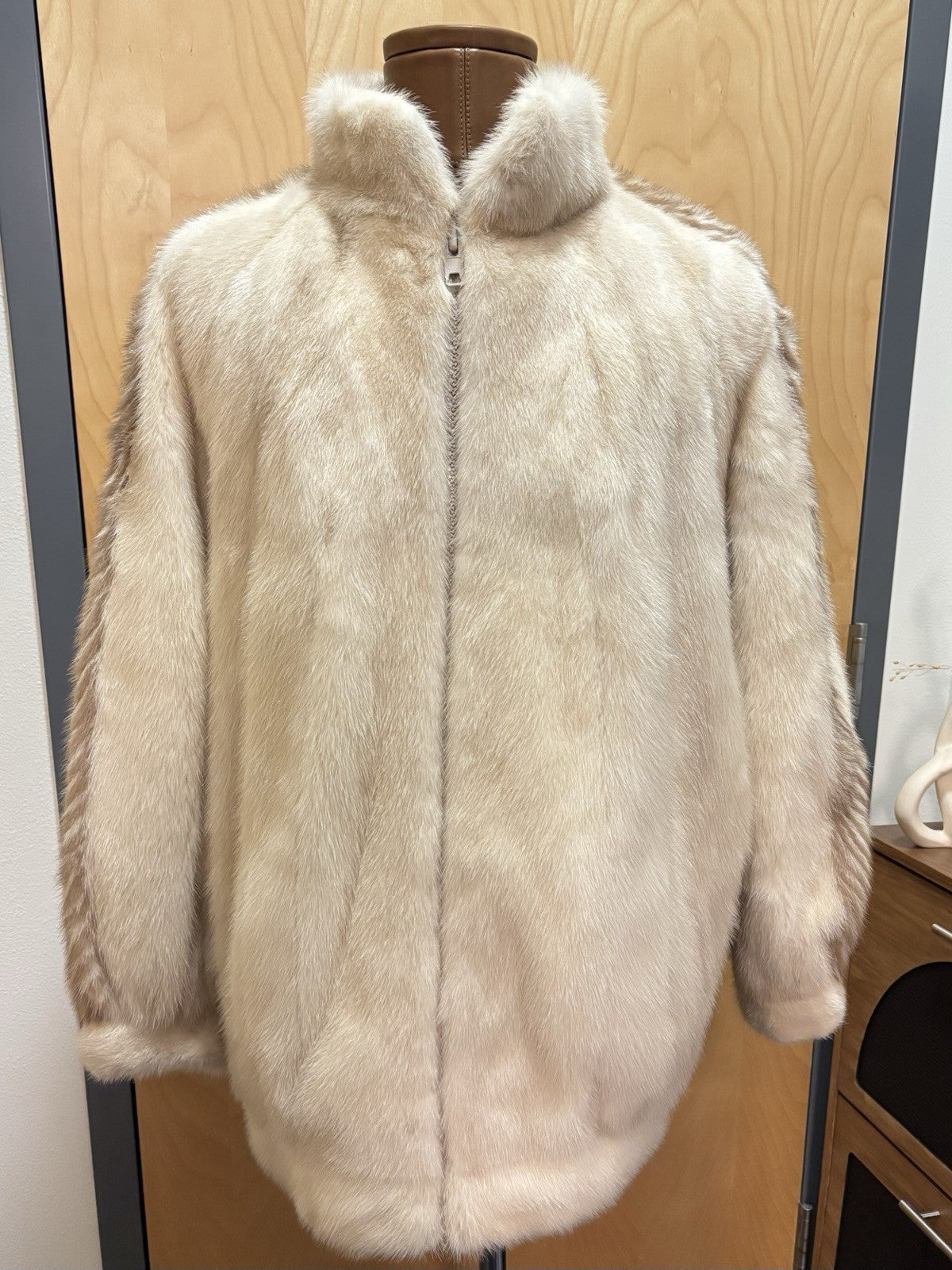 1970 FABIANI ROMA Vintage Mink Real Fur Coat Zip Jacket Cream/White (org $3500)