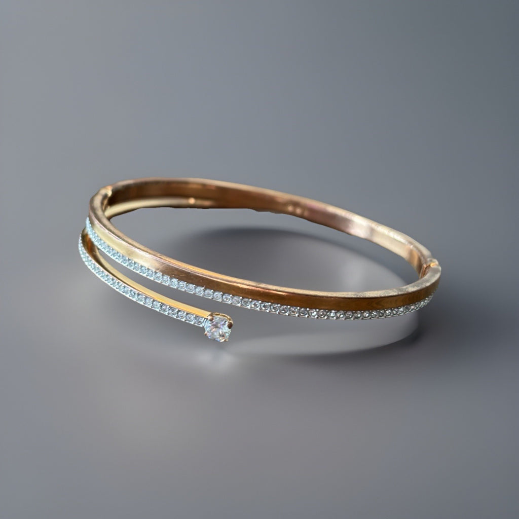 SWAROVSKI “Fresh” Bangle White Crystals Rose Gold Tone Plated Size S (org $150)