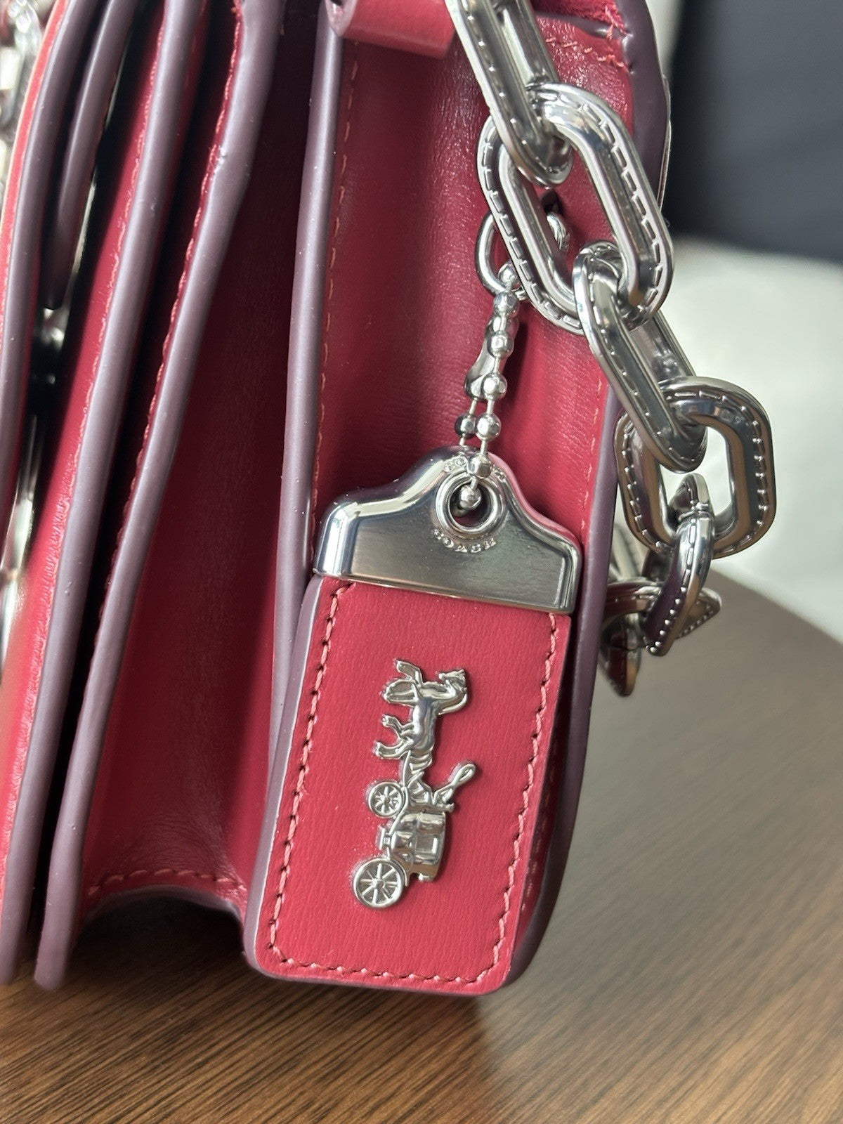COACH Idol Red Leather Logo Plaque Chain Shoulder Bag Crossbody Strap (org $695)