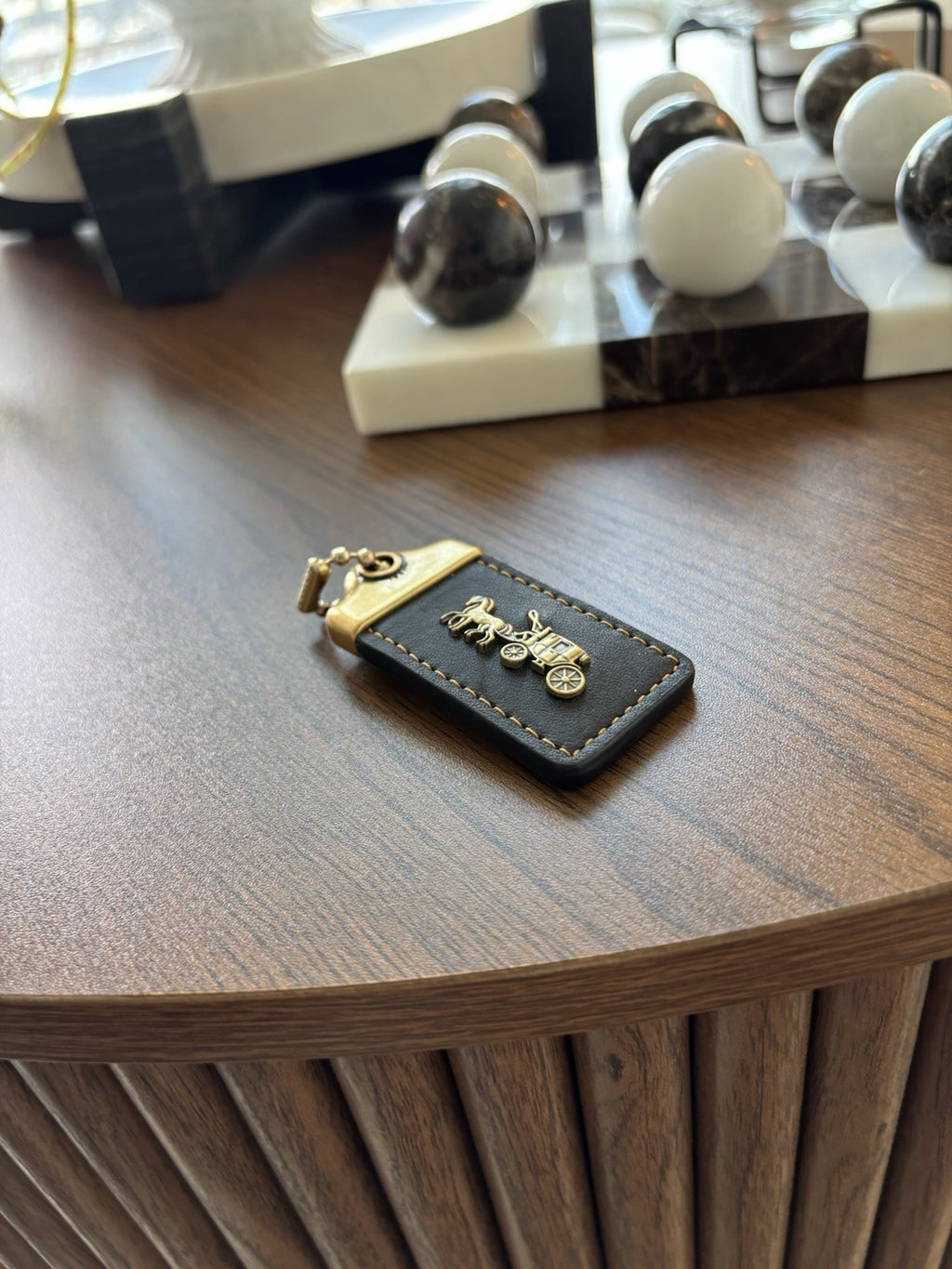 COACH 1941 Designer Hanging Tag Horse Carriage Bag Charm Fob Chain Black/Gold