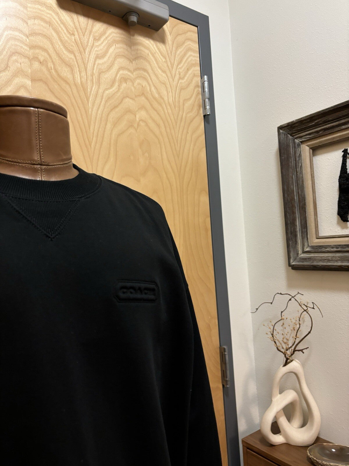 Designer COACH Essential Crew Neck Sweater Classic Heritage Black Size M ($250)