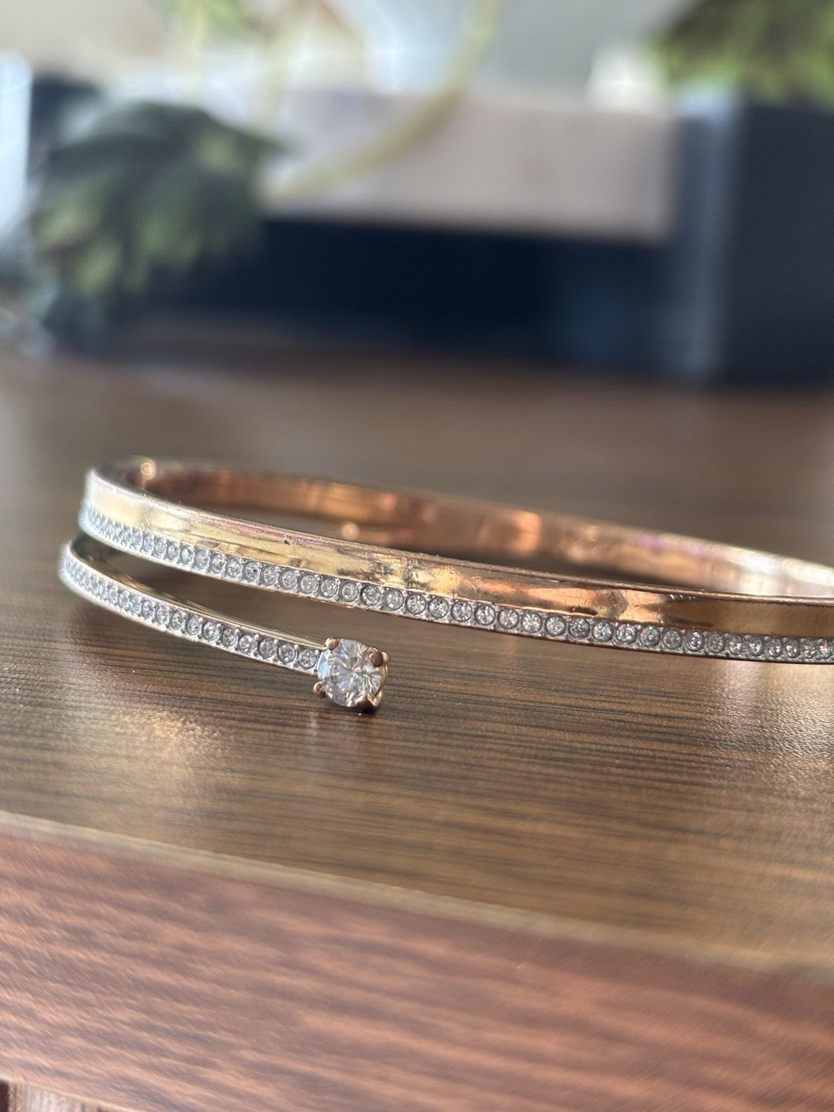 SWAROVSKI “Fresh” Bangle White Crystals Rose Gold Tone Plated Size S (org $150)
