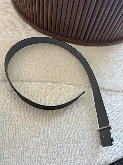 LOUIS VUITTON Authentic Eclipse Belt Black LV Reversible Logo Men 32 (org $650)