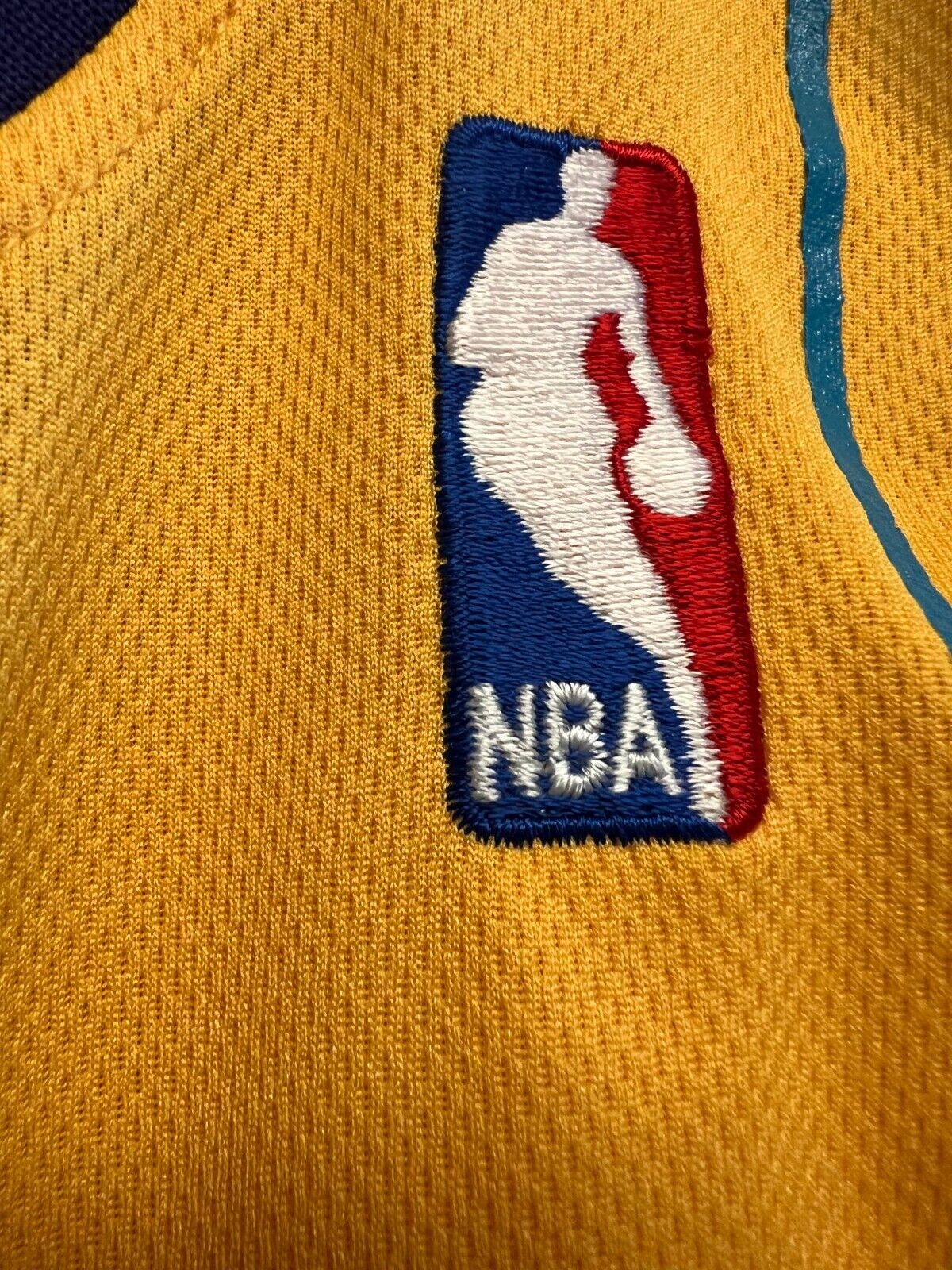 Chris Paul Hornets Sewed Jersey Men's Extra Large Yellow Adidas 3 Vintage OEM