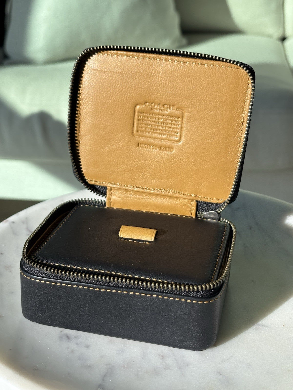 COACH Zipped Around Jewelry Leather Case Box Organizer Black (org $195)