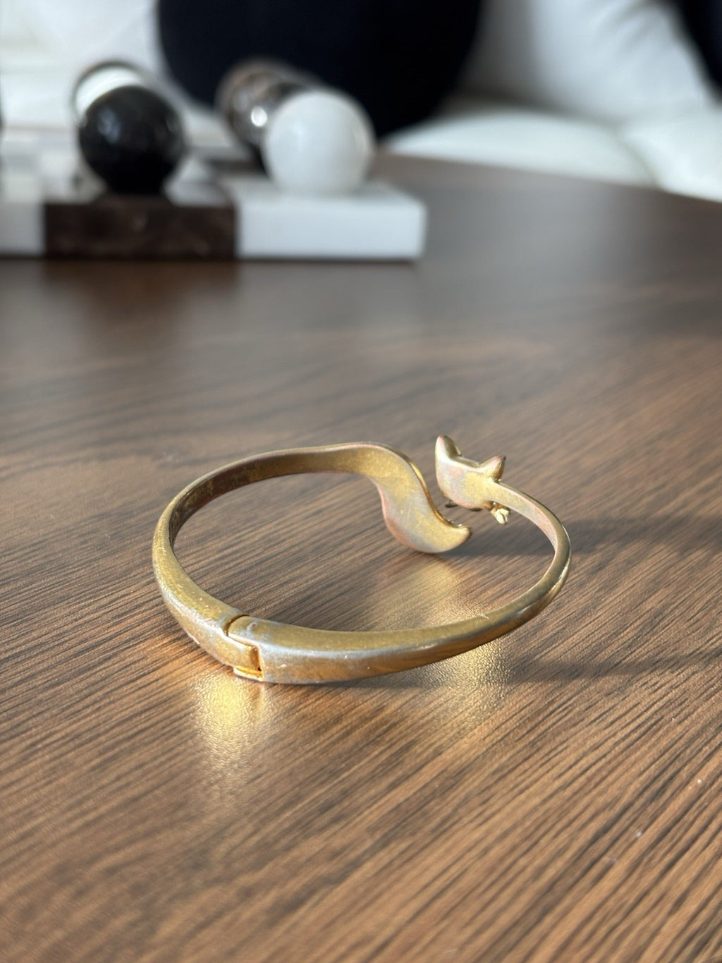 KATE SPADE Designer Bracelet Gold Tone 7'' Cubic Zirconia Animal Fox Hinged Cuff