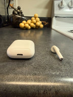 Apple AirPods Right Earbud A2032 OEM Replacement + Charging Case A1602 TESTED