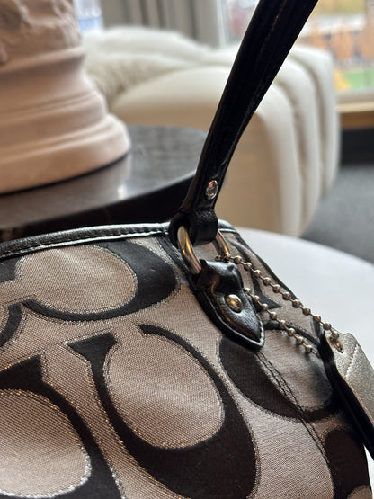 Designer COACH Brand Daisy Outline Signature Mia Crossbody F23940 Silver/Black