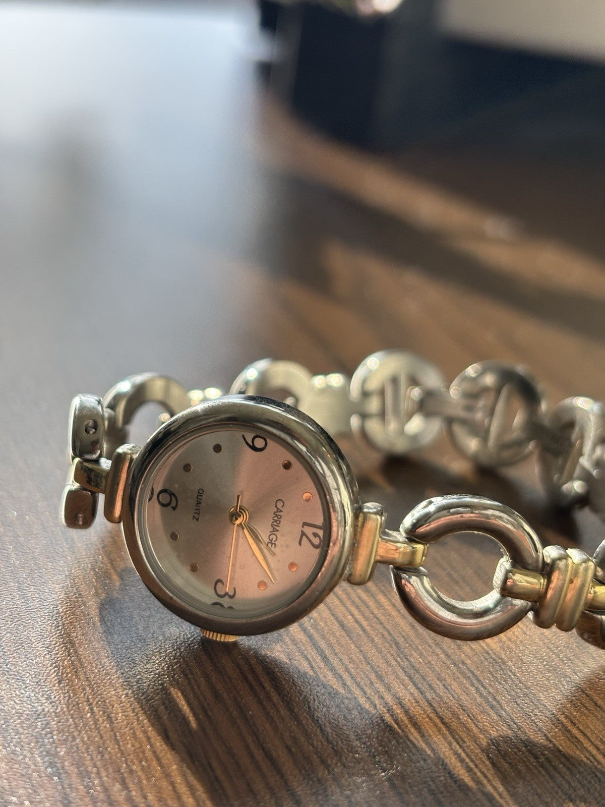 VINTAGE 1991 Carriage by Timex Women’s Watch Two Tone Silver/Gld Bracelet Quartz