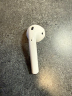 Apple AirPods Right Earbud A2032 OEM Replacement + Charging Case A1602 TESTED