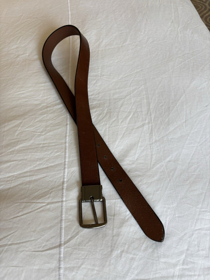 Designer COACH Belt Gun Metal Buckle Mahogany Brown Leather Cut 32 (org $175) ￼