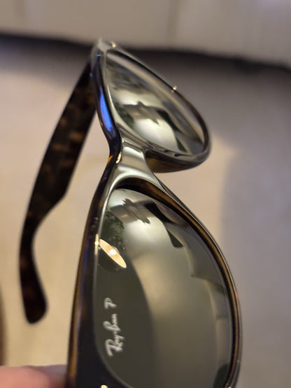 RAY-BAN Sunglasses RB2132 “New Wayfarer” Light Brown Gradient Lens (org $250)