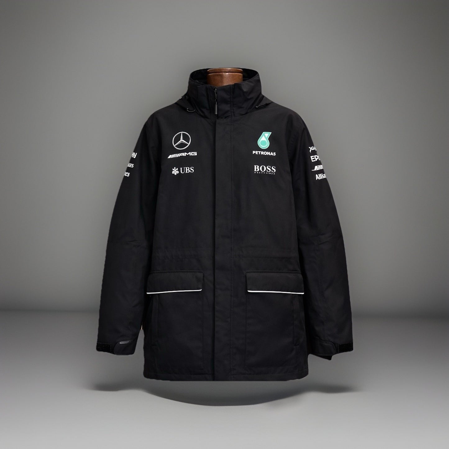 HUGO BOSS Mercedes Amg Petronas Formula One Team Windbreaker Coat Zip Jacket XL