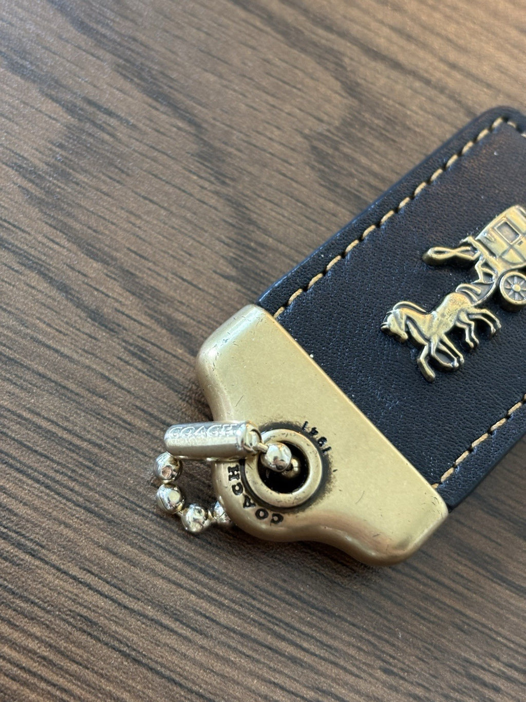 COACH 1941 Designer Hanging Tag Horse Carriage Bag Charm Fob Chain Black/Gold