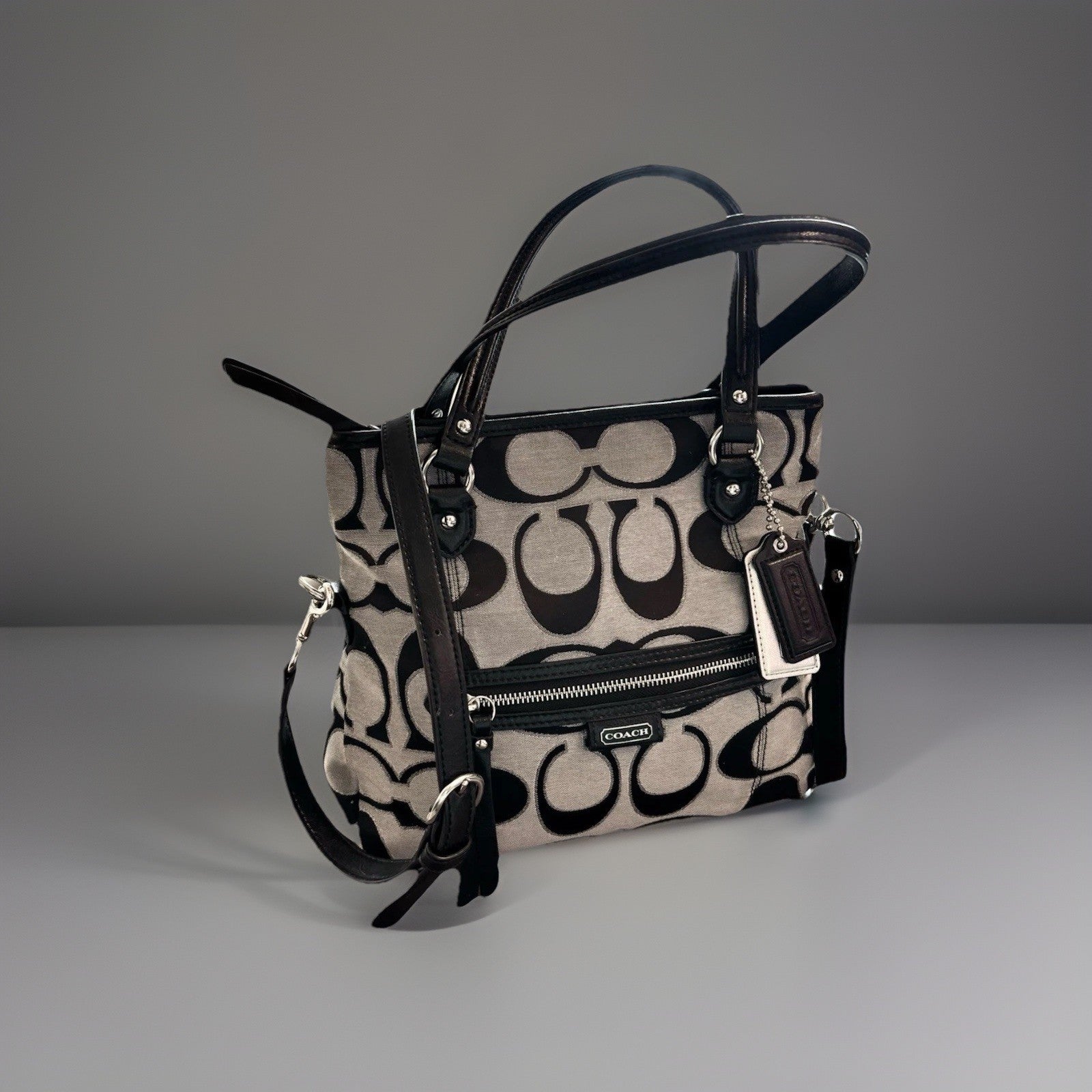Designer COACH Brand Daisy Outline Signature Mia Crossbody F23940 Silver/Black