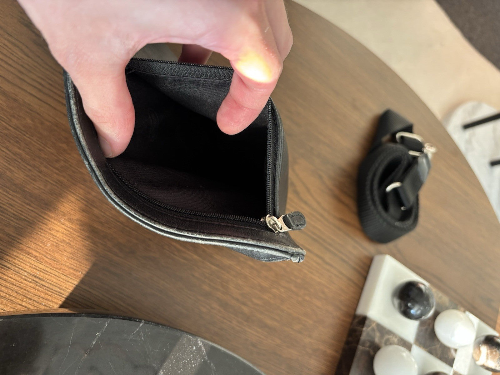 Vintage COACH Black Leather Pouch Crossbody Coach Create Custom Bottle Cap Pins