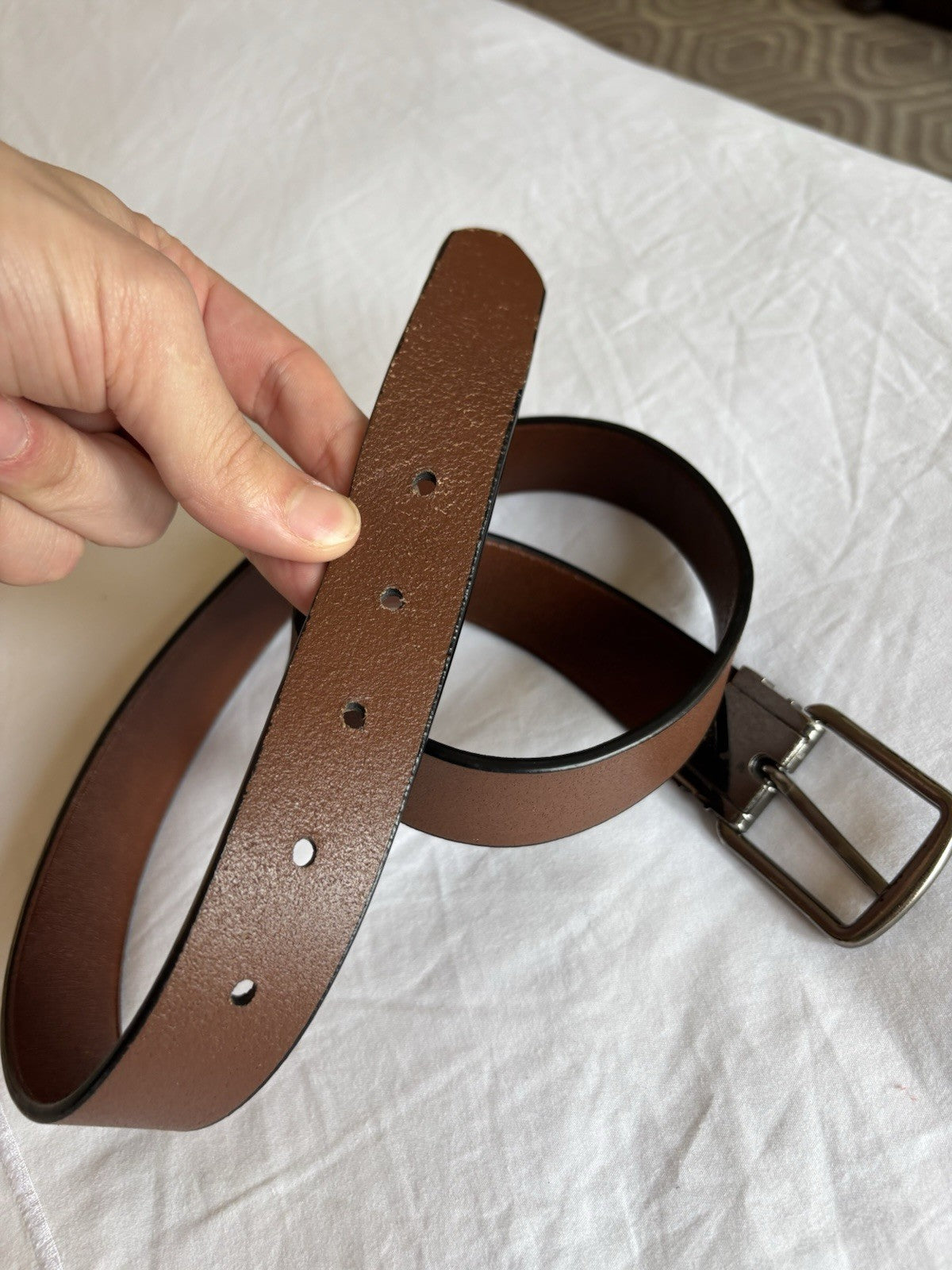 Designer COACH Belt Gun Metal Buckle Mahogany Brown Leather Cut 32 (org $175) ￼
