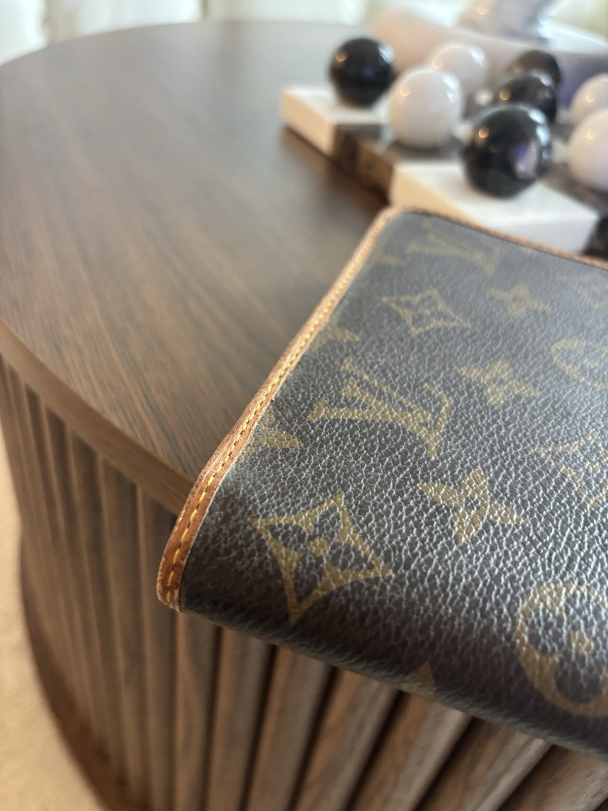LOUIS VUITTON Vintage Monogram Agenda Day Planner Cover Brown & Tan (org $850)