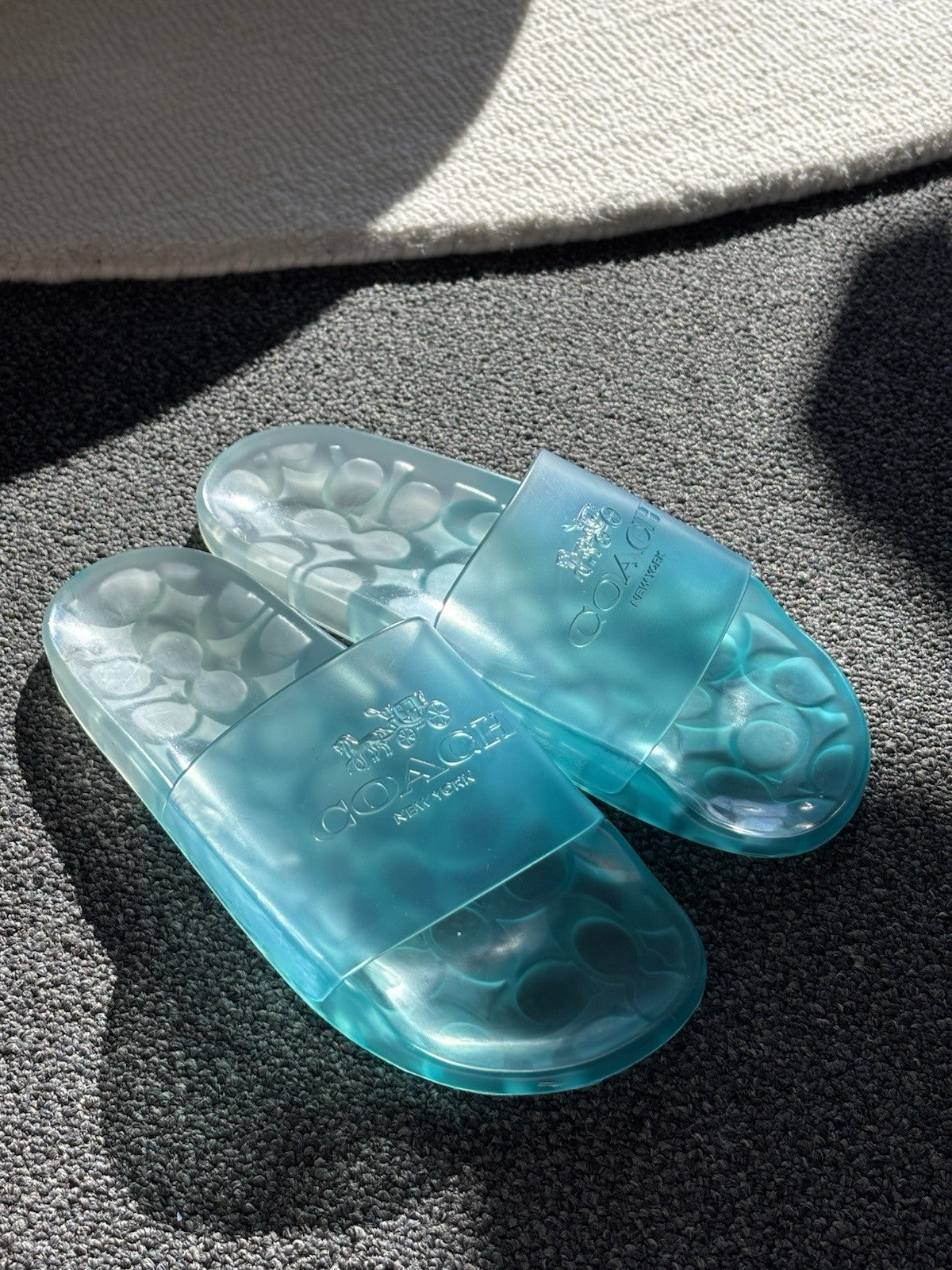 Designer COACH Ulyssa Clear Blue Rubber Jelly Slide Sandal Women Sz 7 (org $125)