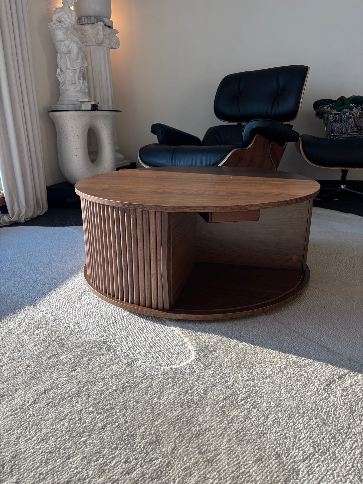 MCM Round Oak Wood Coffee Table 31.5” Fluted Storage Lift Top Hidden Drawer Modern