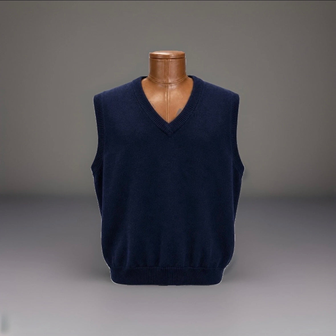 PENDLETON Vintage 1998 Sweater Vest Navy Blue V-Neck 100% Lambswool Wool NWT -XL