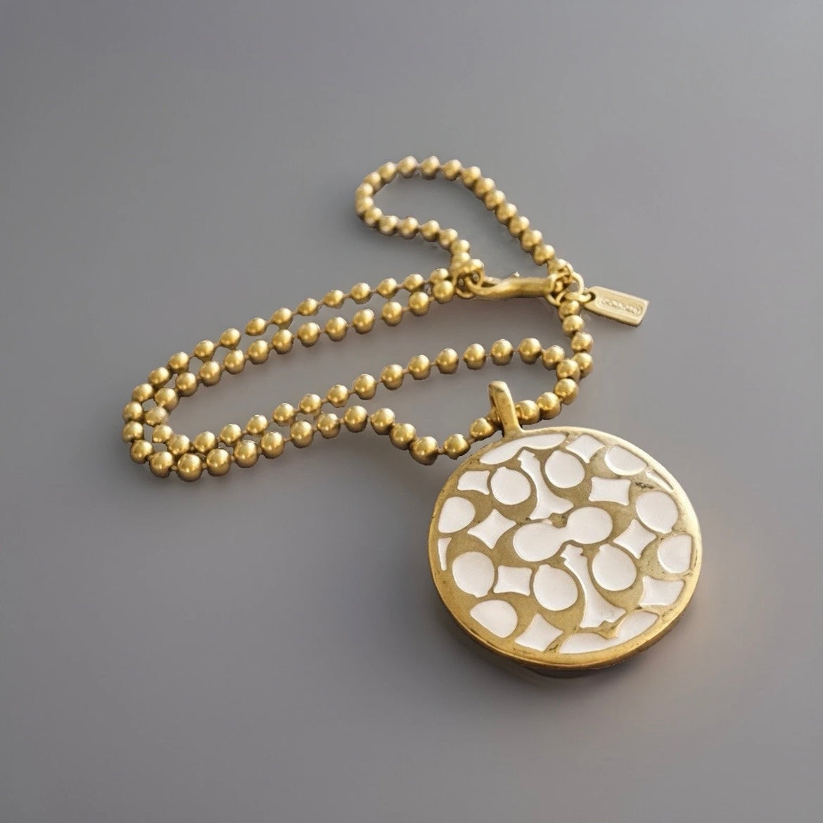 COACH Vintage Signature Pendant Miranda Bead Chain Link Necklace Gold (org $200)
