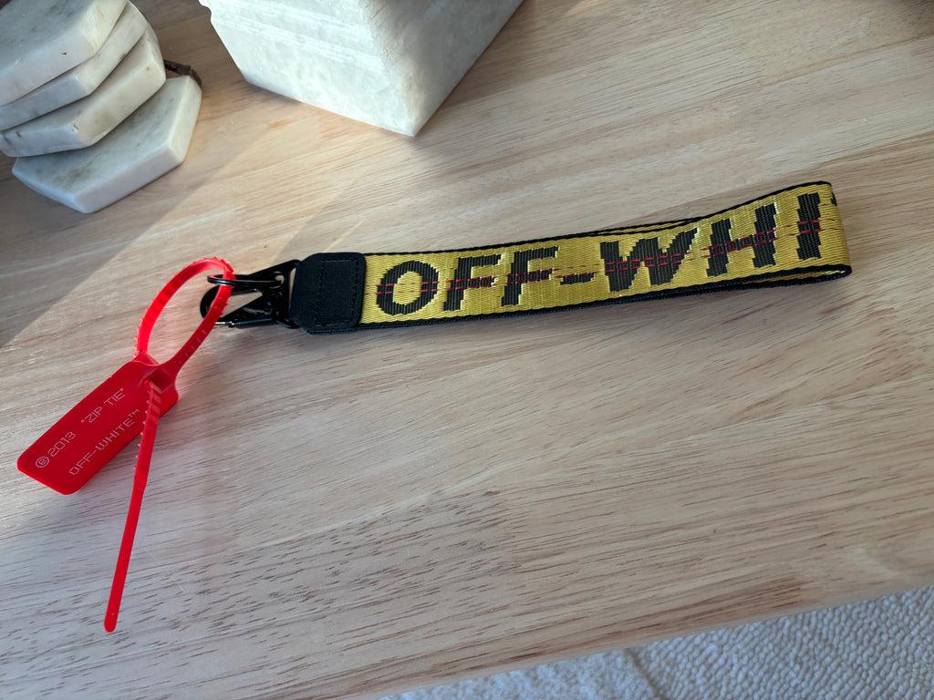 OFF-WHITE Industrial Keychain Yellow Logo Webbing Red Zip Tie Virgil Abloh