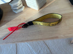 OFF-WHITE Industrial Keychain Yellow Logo Webbing Red Zip Tie Virgil Abloh